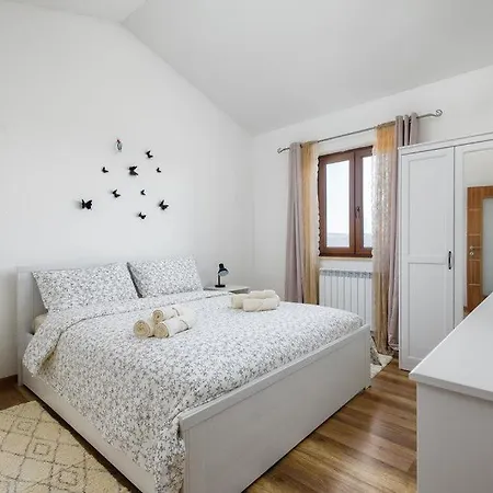 Palazzon By Guide Villa Nova Vas (Brtonigla)